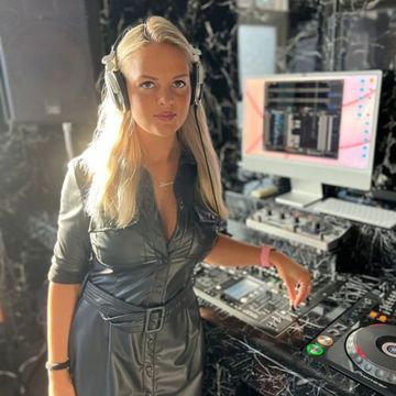 Dj Miss - Sweety Live In The Mix 15 - 7