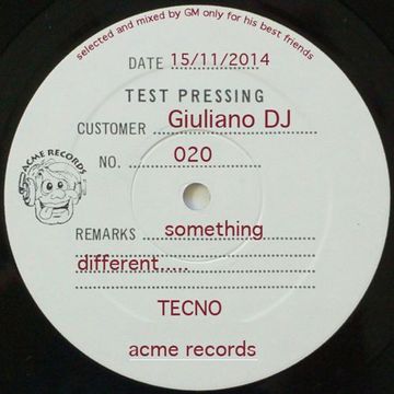 Something different.........TECHNO!