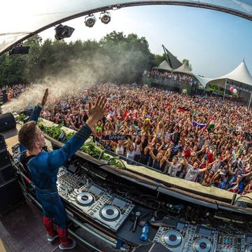 Dannic LIVE at Tomorrowland 2016