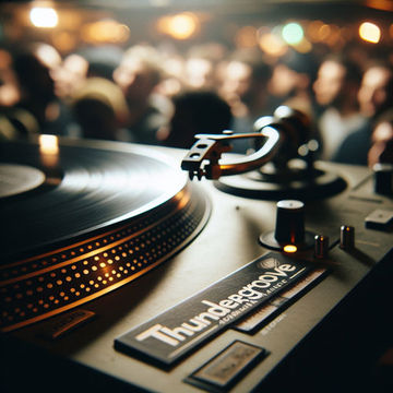 #98 THUNDERGROOVE AUDIO