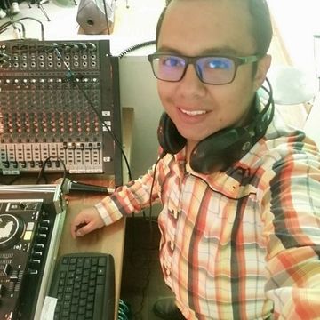 hear this 2