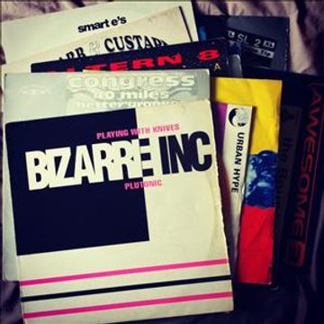 Rob Mathews ~ 40 Miles From Trumpton [ '91 / '92 Piano House & 'Rave' Mix ] www.robmathews.tk