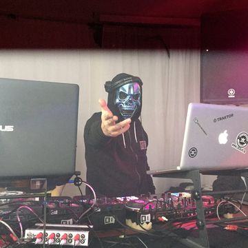 Dubstep/Trap live @Baskalas 8 - Sweden! 