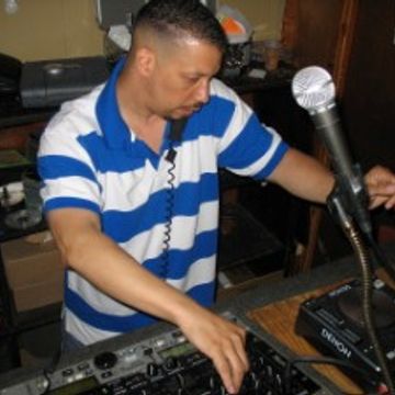 dj marvin b