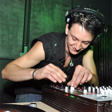 DJ-PSimon