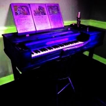 Rave Piano in 8 lessons