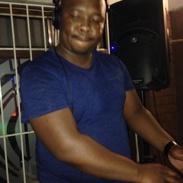 DeeperSoul Session 274  Mixed By Tshepo Semenya aka Mellowman.mp3