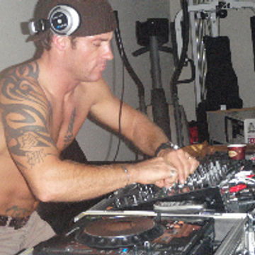 DJ Chris Michaels