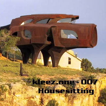 kleez.one   007 Housesitting