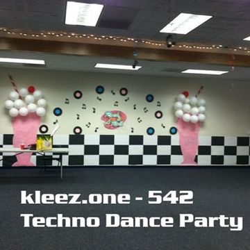 kleez.one   542 Techno Dance Party