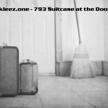 kleez.one   793 Suitcase At The Door