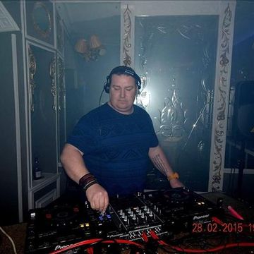 Daz Carter does deep tech