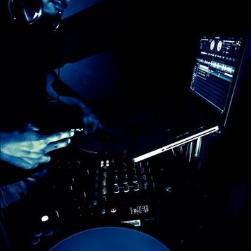 DJ Milan - Bollywood Nonstop Remixe/Mashup (Dec-2013) Mix
