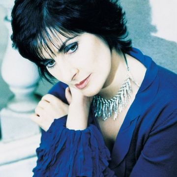 Mixhouse Vs. Enya. The Amazing World Of Enya. Extended Musical Journey by Jonas Mix Larsen.