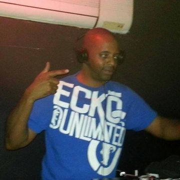 DEEP HOUSE NEW WAVE ) 2025 V1.mp3