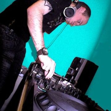 DJ GX