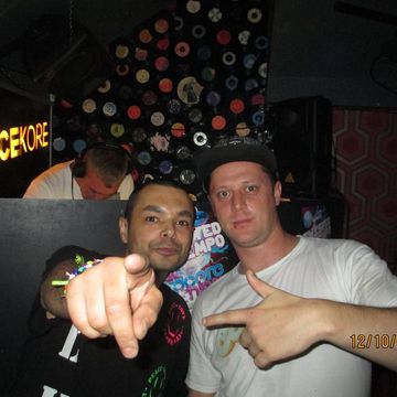 DJ Starburst MC Restless & MC Tom Thumb