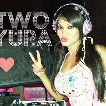 Two Yupa DJane - 38 Tech Tribal house @ Unika FM Madrid