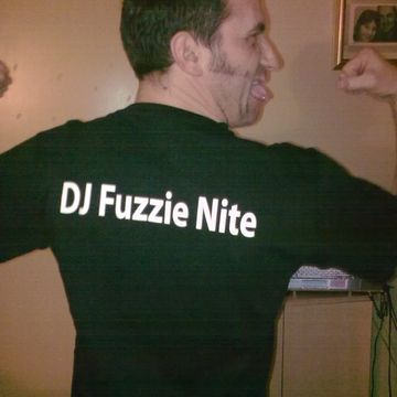 Dj Fuzzie Nite..I am Electropunk!..mix