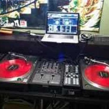 Old Skool House DJ HAZZ - NYE 2018 Studio Mix