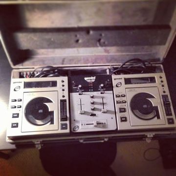 hear this 2