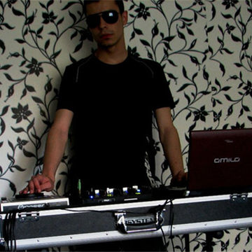 DJ Xeon
