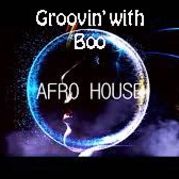 Groovin' with boo....Afro style