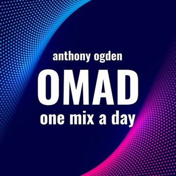 One Mix A Day - #4 - 28/08/2022 - Funky House Remixes Disco Vibes