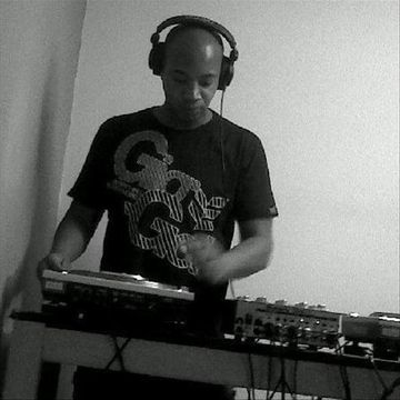 DJ Earlos