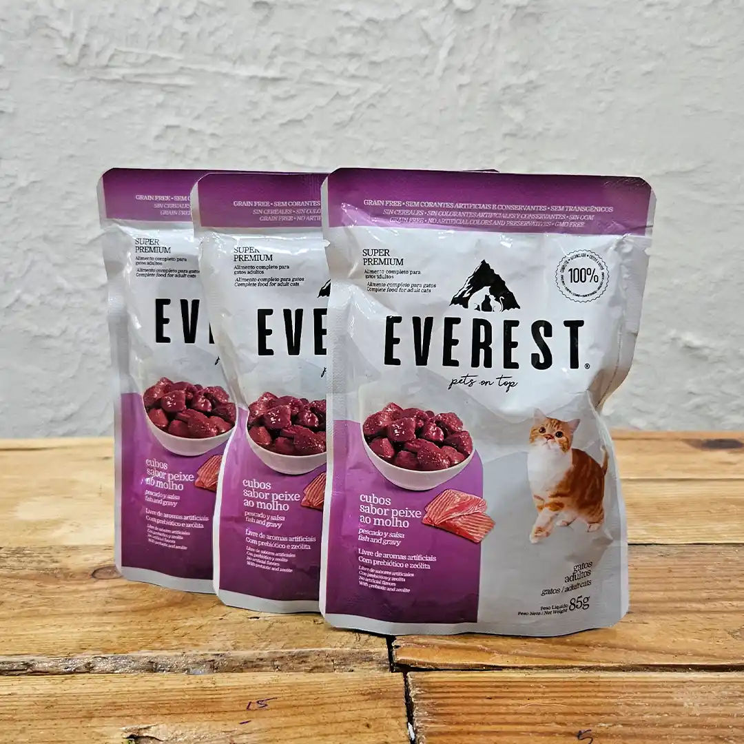 Comida Húmeda Everest para Gatos Adultos – Sabor Pescado y Salsa