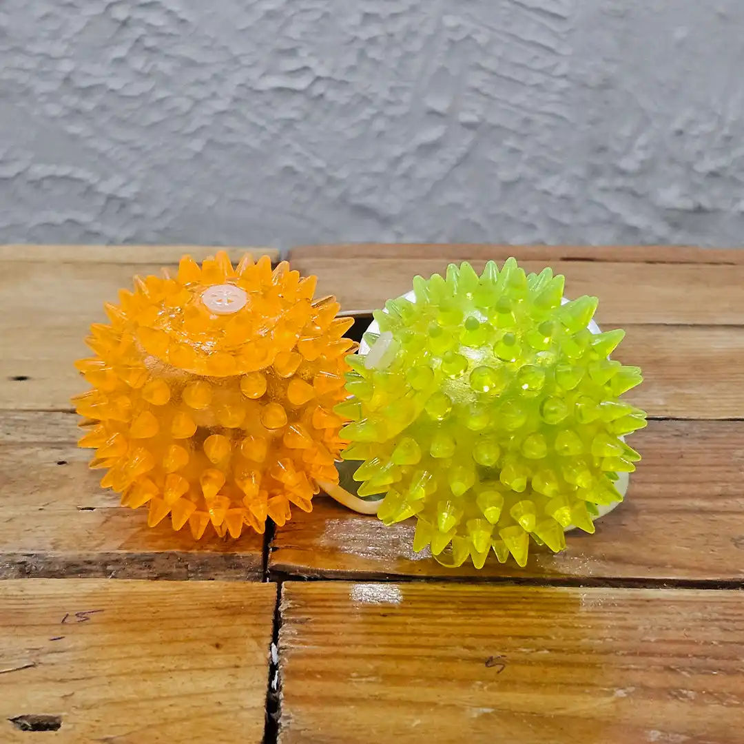 Pelota Luminosa con Textura Espinosa