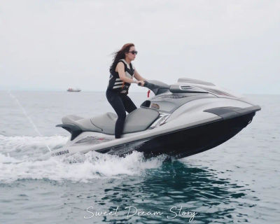 Jet Ski Single (Tanpa Instruktur)
