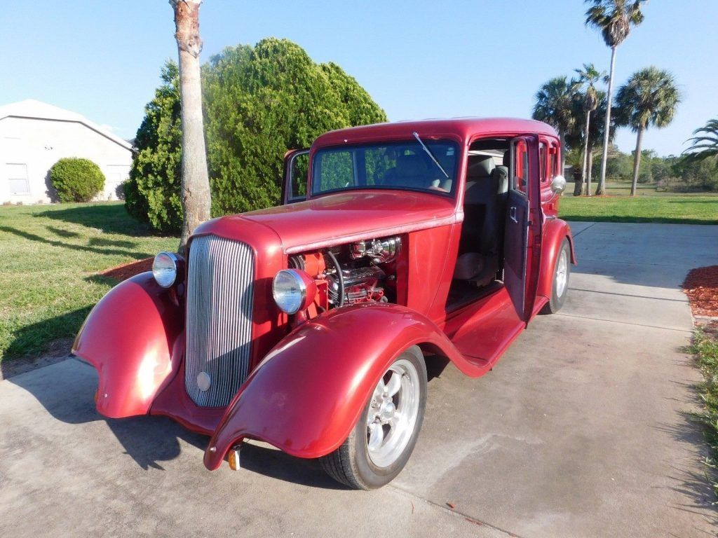 awesome 1933 Plymouth hot rod