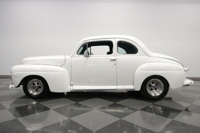 fuel injected 1947 Ford Coupe hot rod