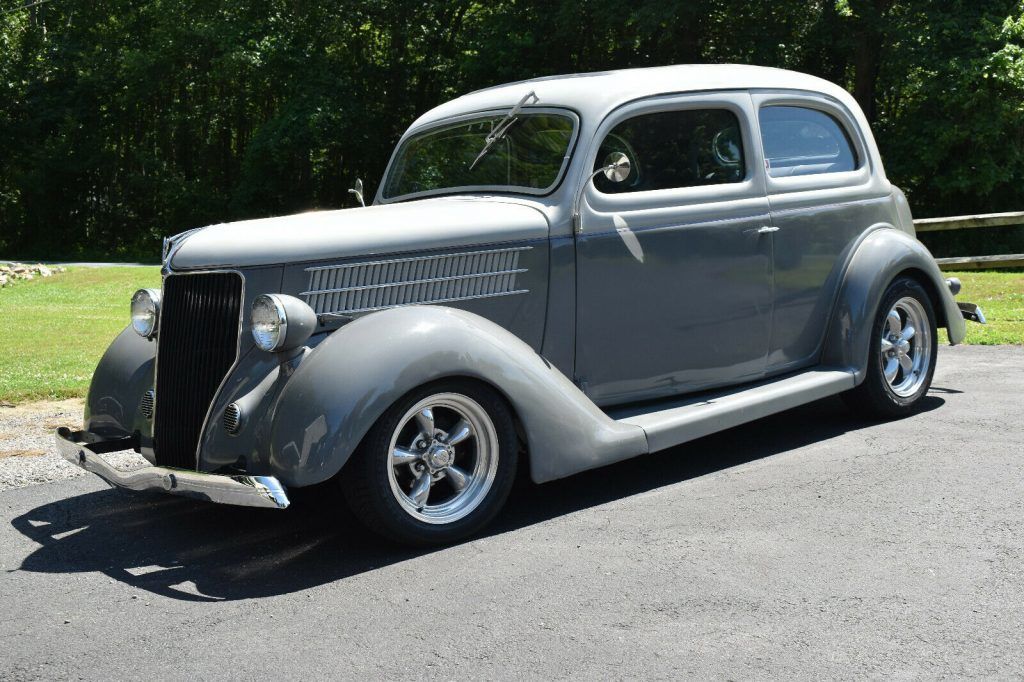 rebuilt engine 1936 Ford Deluxe hot rod