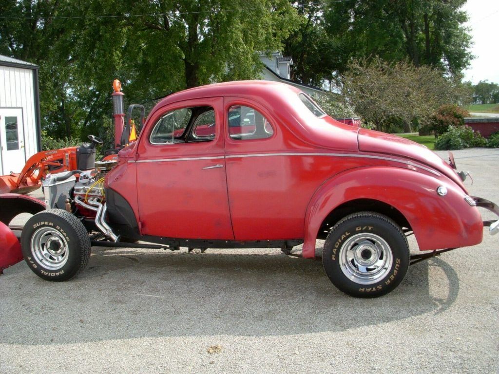 project 1940 Ford Coupe hot rod