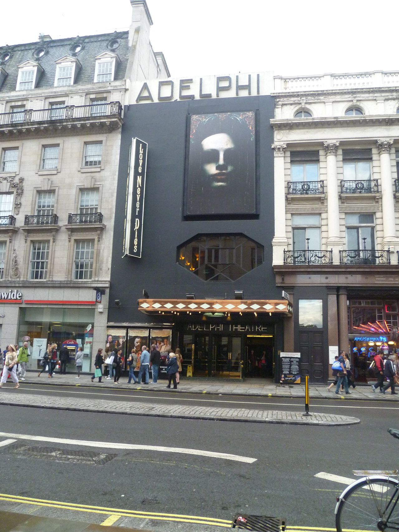 Adelphi Theatre Seating Plan, Best Seats & Current Deals