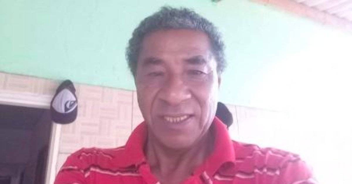 Adulto Mayor Muere Por Error Mientras Disfrutaba De Crucigramas En La Acera