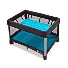 4moms Breeze Playard side