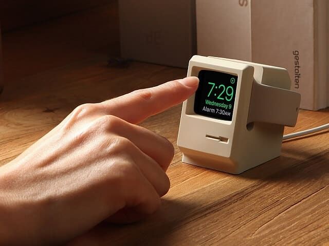 elago W3 Apple Watch Stand