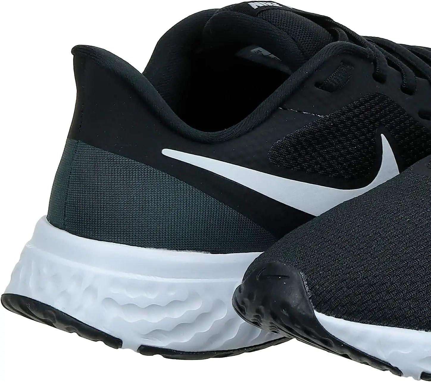 Unveiling the Unbeatable Nike's Pioneer Running Shoes Unveiling the Unbeatable Nike's Pioneer Running Shoes