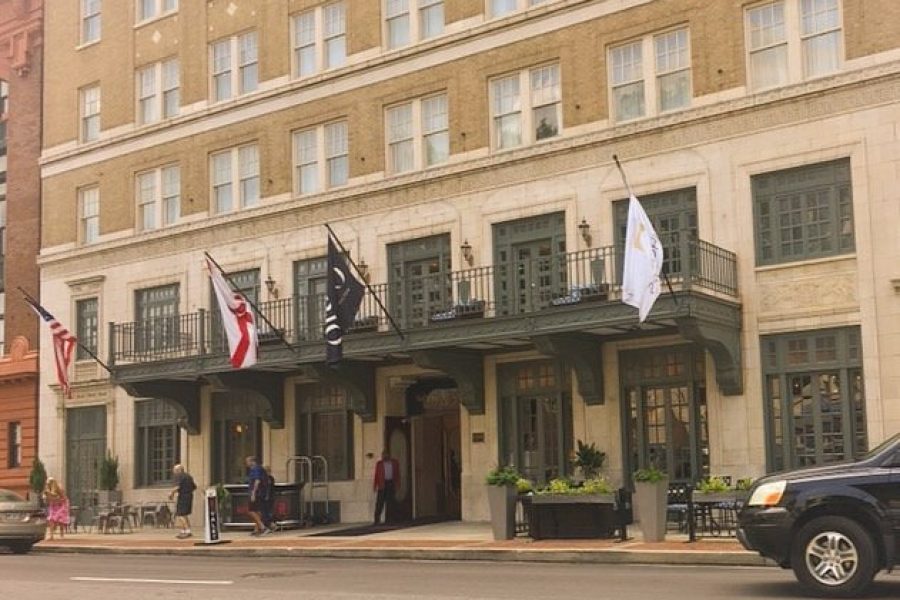 Redmont Hotel Birmingham, Curio Collection By Hilton