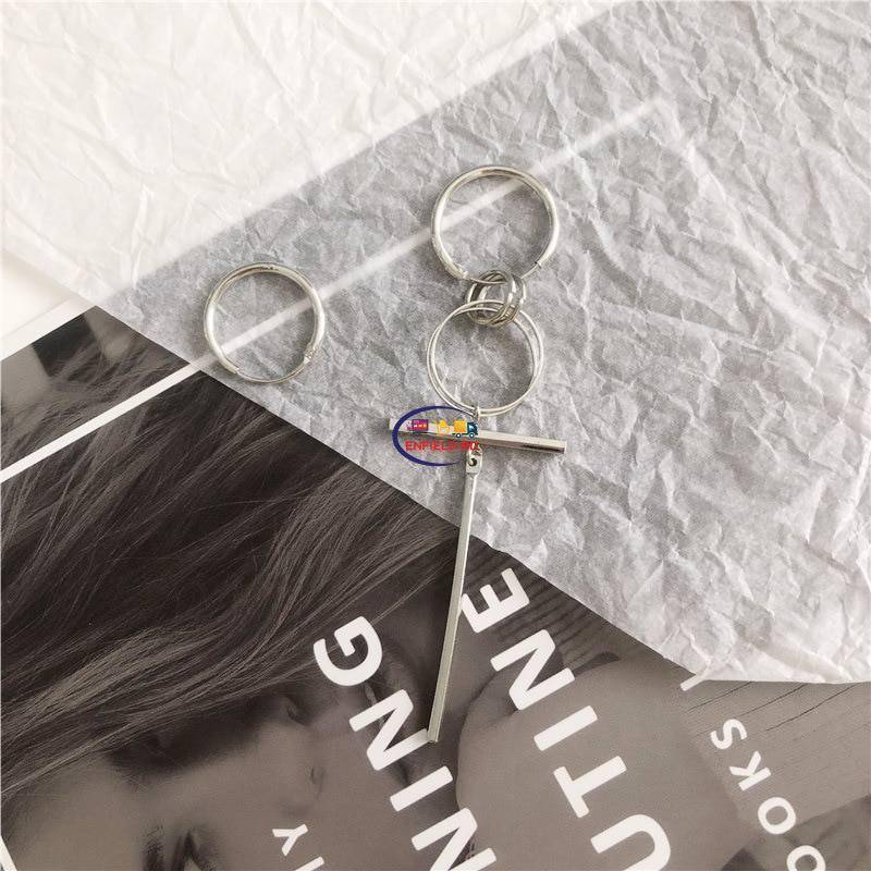 BTS earrings, BTS V earrings, BTS V fashion