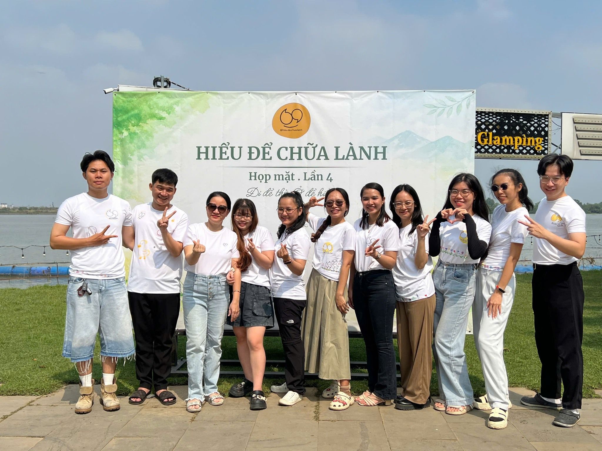 Không gian trò chuyện HDCL