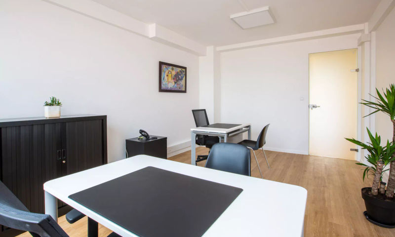 6103deb382998.webp