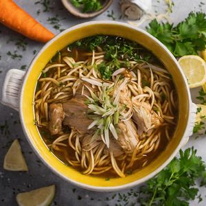 Sopa de Frango e Macarrão