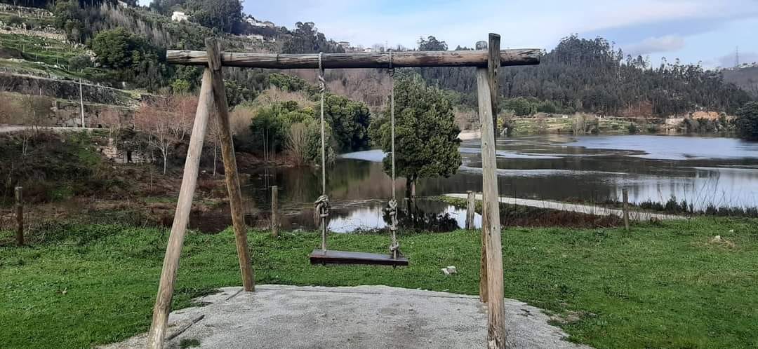 Baloiço do Canal Abragão (Penafiel)