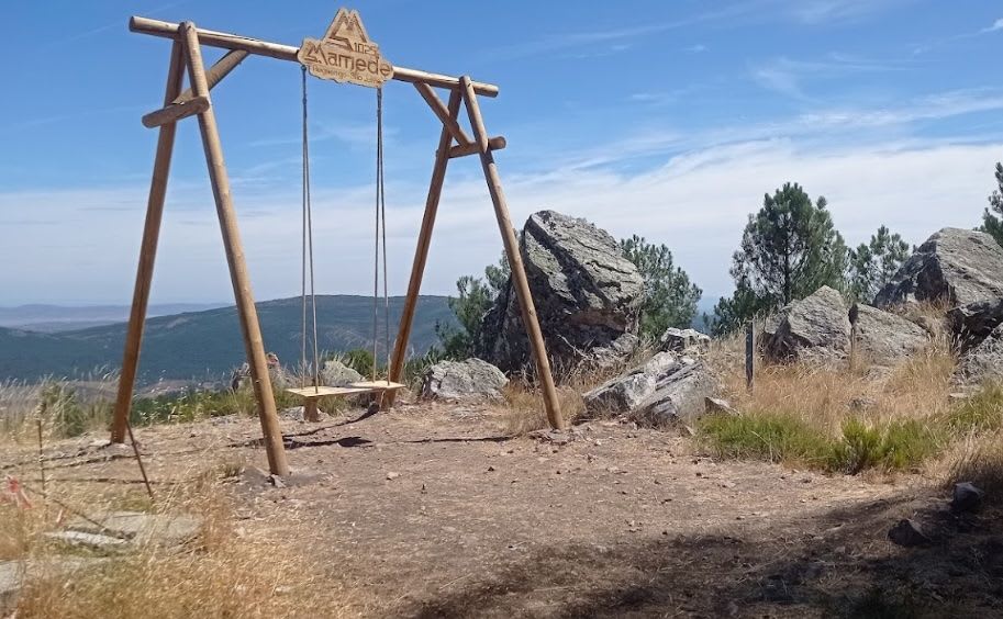 Baloiço Alto da Serra de São Mamede (Portalegre)