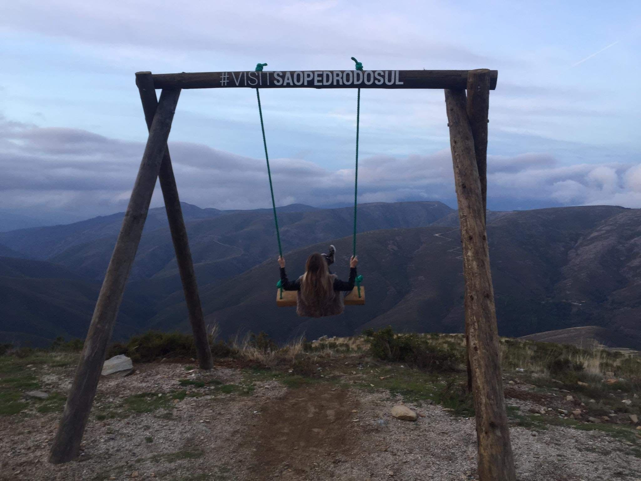 Baloiço da Serra da Arada (São Pedro do Sul)