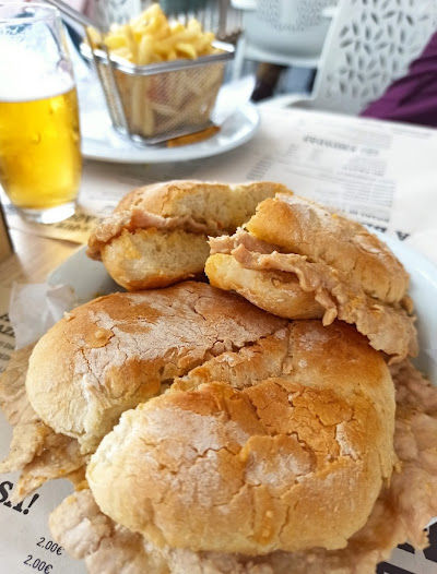 Bifanas de Vendas Novas - Mercado das Bifanas